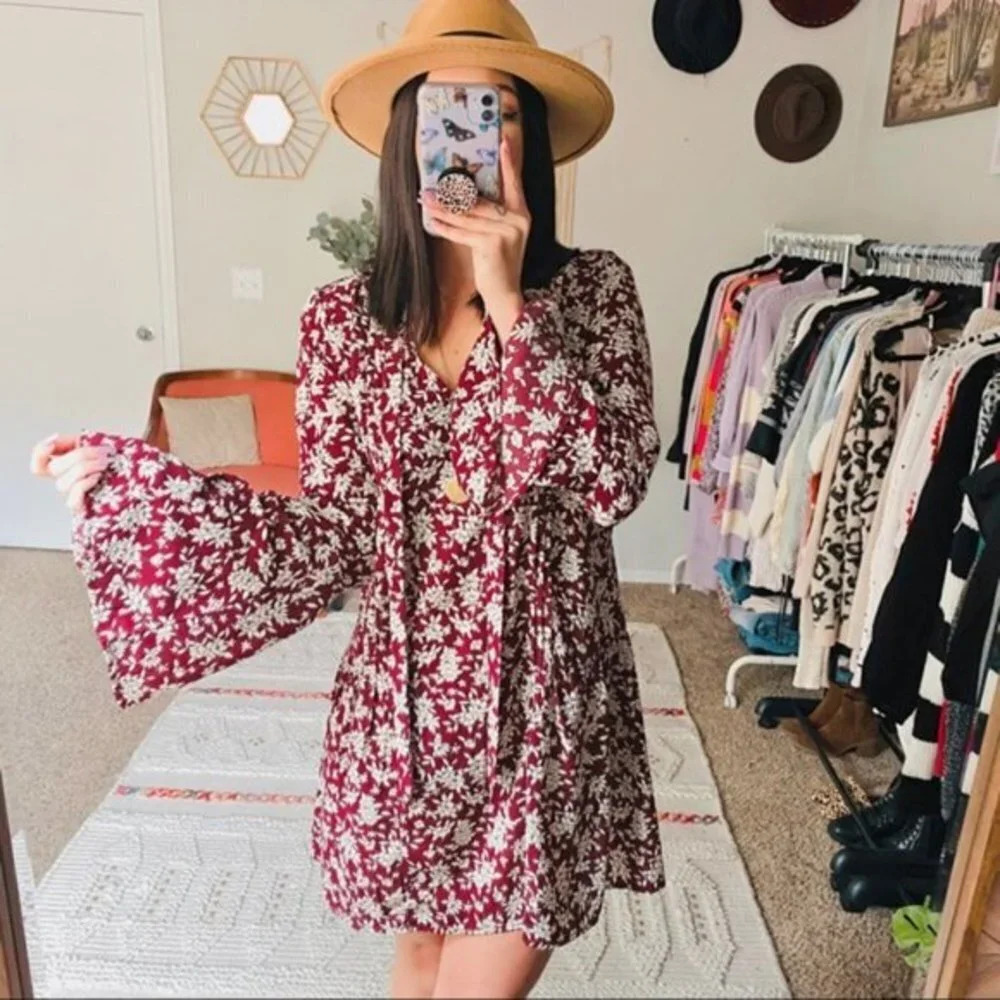 Gianni Bini Floral Boho Bell Sleeve Tunic Dress‎ Size Small